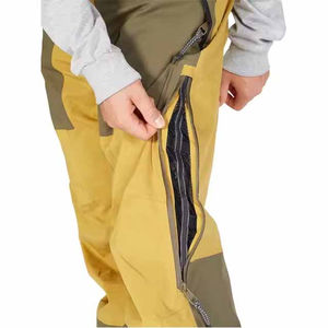 Combinaison de ski pour homme sur mesure OEM, combinaison de ski unisexe coupe-vent avec pantalon de ski ample et coloré populaire pour les sports de neige en plein air - Product Image 3