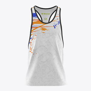 Vente en gros de débardeur d'entraînement en coton personnalisé pour hommes, gilet de gymnastique respirant avec design Muscle Fit Stringer - Product Image 1