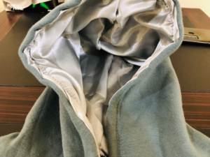 เสื้อฮู้ดดี้ผู้ชายแบบกำหนดเอง พร้อมซับในผ้าซาติน ลายพิมพ์ดิจิทัล คอฮู้ด สำหรับฤดูหนาว แห้งเร็ว ระบายอากาศได้ดี มีกระเป๋า - Product Image 5