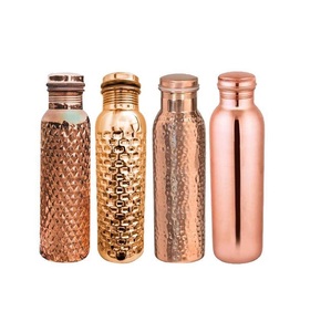 Botella de cobre con logotipo personalizado, botella de agua de cobre con diseño martillado decorativo para bebidas y agua - Product Image 3