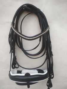 Bride de cheval en cuir anglais de qualité supérieure Bride d'équitation de haute qualité pour l'entraînement et la compétition - Product Image 2