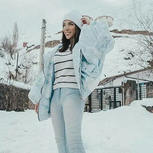 Bonnet en tricot personnalisé avec logo et broderie, nouveau design 2025, prix bas, bonnets jacquard - Product Image 3