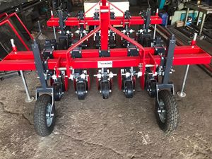 Super Star Qualité Première Classe VM10 la Machine à Désherber les Oignons de la Marque Row en provenance de Turquie - Product Image 4