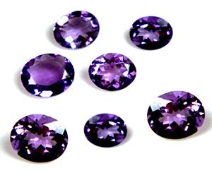 พลอยอเมทิสต์สีม่วงสีม่วงทรงเหลี่ยมเพชรพลอยเจียระไนแบบธรรมชาติอัญมณีสำหรับทำเครื่องประดับขายส่ง - Product Image 1