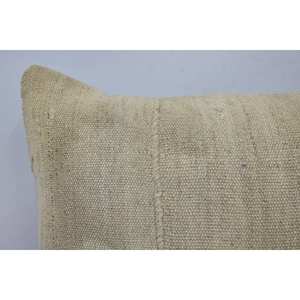 Luxe 16x24 pouces Beige laine Kantha Patchwork oreiller rustique Floral Vintage moelleux jeter pour literie sol tissé 18x18 carré - Product Image 2