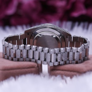 Cadran bleu ciel entièrement glacé Moissanite montre en acier inoxydable luxueux Vintage cadran romain Hip Hop classique Date fonction montre - Product Image 4