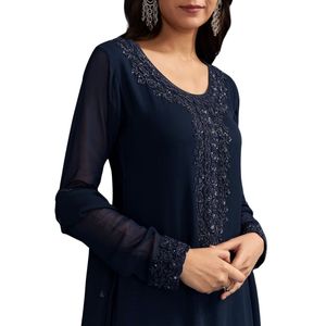 Traje azul marino Georgette Sharara con Kurta y Dupatta bordados para un elegante traje de fiesta de invitados de boda india - Product Image 2