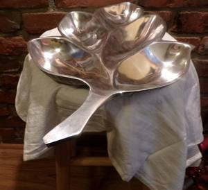 Bandeja dividida de aluminio pulido de alta calidad, bandeja de servicio pesada para decoración del hogar para cenizas, bandeja de hojas o estilo hoja - Product Image 4