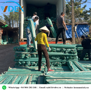 Vibrant Flora - Mango de Madera de PVC, Ligero y Atractivo - Product Image 3