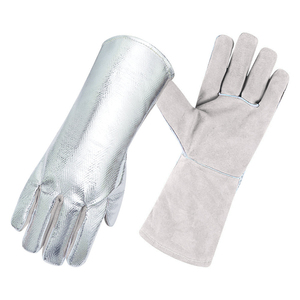 Gants de soudeur en cuir de qualité supérieure avec feuille d'aluminium arrière pour En420 gants de soudage doublés de Kevlar résistants à la chaleur et au feu - Product Image 1