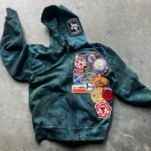 เสื้อฮู้ดดี้วินเทจปักลายแบบกำหนดเอง 500gsm สำหรับผู้ชาย ล้างสีแบบแอซิด หนักแน่น ตกแต่งด้วยแพทช์ 3 มิติ ผ้าฝ้ายฟลีซเนื้อนุ่ม 100% ทรงปกติ - Product Image 5