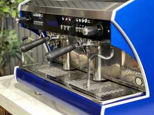 เครื่องชงกาแฟอัตโนมัติเชิงพาณิชย์ เครื่องทำเอสเพรสโซแบบสองหัวปั๊มแรงดันสูง สำหรับร้านกาแฟและร้านอาหาร - Product Image 5