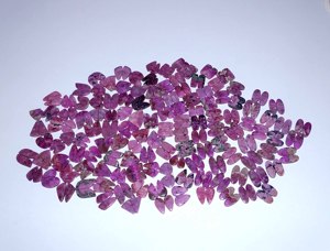 Buena calidad Multi forma Natural Cobaltoan calcita par piedras preciosas sueltas diseñador con hermoso estilo para la fabricación de joyas - Product Image 6
