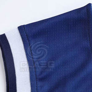 Uniforme de Baloncesto Personalizado Hecho en Pakistán para Hombre, MOQ Bajo, Material Suave de Poliéster, Uniformes de Baloncesto - Product Image 2