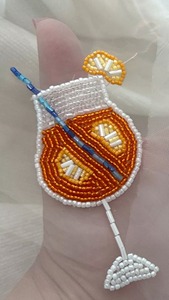 Breloques de sac brodées à la main avec des perles de graines avec logo, breloques de sac brodées à la main avec des perles de graines, vente en gros en vrac pour l'exportation - Product Image 3