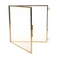 Cornice per foto in metallo dal Design moderno con finitura in oro opaco realizzata per la vita contemporanea e l'arredamento dello spazio di lavoro