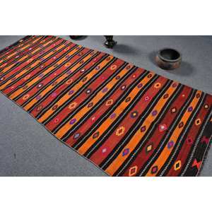 พรมขนสัตว์สีน้ำตาลแบบดั้งเดิม เป็นมิตรกับสิ่งแวดล้อม ขนปานกลาง ขนาด 4x9 ฟุต ดีไซน์แบบต่อผ้าสไตล์วินเทจ ทำด้วยมือจากตุรกี เหมาะสำหรับห้องรับประทานอาหาร - Product Image 4