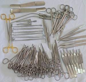 ชุดเครื่องมือผ่าตัดศัลยกรรมพลาสติก 72 ชิ้น ชุดอุปกรณ์สแตนเลสแบบใช้มือ ฆ่าเชื้อแล้ว สำหรับสัตว์เลี้ยง - Product Image 4