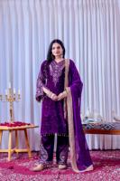 Top en velours de viscose pure de créateur Plazzo & Dupatta avec rivet séquentiel de 5mm Moti Work Coin Latkan Bell Sleeve