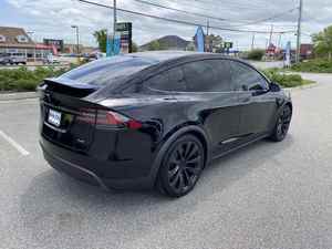 VOITURE D'OCCASION EN EXCELLENT ÉTAT 2024 TESLA Model X Plaid Premium SUV PRÊT À ÊTRE EXPÉDIÉ - Product Image 3