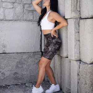 Shorts de yoga d'été taille haute pour femmes vêtements de sport respirants à séchage rapide personnalisés avec technique lavée à motif de dauphin de butin - Product Image 3