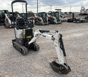 MINI EXCAVADORA CERTIFICADA BOB CAT E10 2025 EN VENTA - Product Image 5