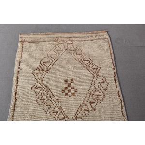 พรมเฮอร์กีวินเทจ ขนาด 0.2x12.2 ฟุต (7x371 ซม.) สีเบจลายตารางแบบตุรกี - Product Image 4