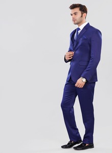 Traje Formal Azul de 5 Piezas para Hombre de Primera Calidad para Bodas, Graduaciones y Eventos Corporativos Disponible a un Precio Accesible - Product Image 3