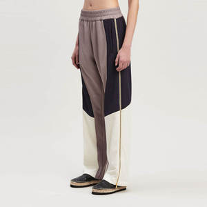 Pantalon de survêtement évasé en toile à taille haute élastique pour femme, hiver, OEM, personnalisation de marque, écologique, séchage rapide, léger, en gros - Product Image 5