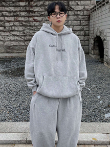 Pull-over personnalisé pour hommes, vêtements de jogging à capuche, survêtement de gym surdimensionné pour le printemps - Product Image 4