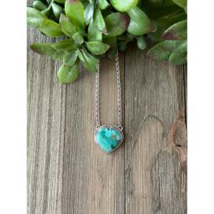 Collier en argent sterling turquoise du sud-ouest avec accents de perles et de zircons - Product Image 1