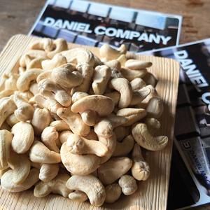 Nueces de Anacardo Africanas W240, Altos Estándares de Calidad para Exportación, Bajo Precio, Directo de Fábrica, Ideal para Mayoristas - Product Image 5