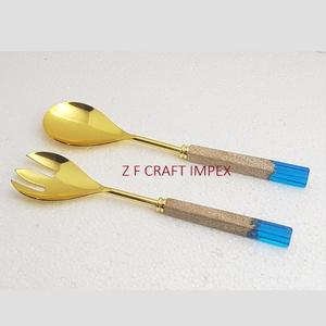Laiton Incrustation Deux Couleurs Résine Joint Poignée Or Plaqué En Acier Inoxydable Salade Cuillères De Service Nouveaux Outils De Conception Tendance Serveur De Salade - Product Image 6