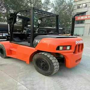 Mini chariot élévateur électrique 4WD multifonctionnel Machine de levage industrielle compacte à piles Capacité de 1 à 5 tonnes - Product Image 4