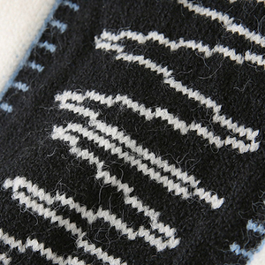 Haute qualité femmes Vintage rayé Cardigan pull Slim Fit hiver bouton veste nuances de couleur personnalisées pour l'université collège - Product Image 5