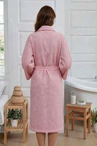 Bata de Baño Unisex de Algodón 100% con Tejido Interlock Piqué y Waffle, para Hotel y Spa, con Logotipo Personalizado, Proveedor OEM Turquía - Color Rosa Claro - Product Image 3
