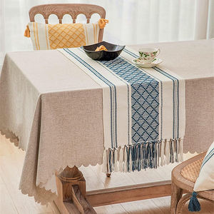 Chemin de table décoratif pour la maison en pur coton, design personnalisé, pour une table à manger élégante - Product Image 4