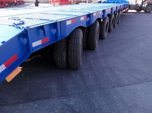 Semirremolque de Plataforma Baja de 3, 4 Ejes, 60, 100, 120 Toneladas - Product Image 3