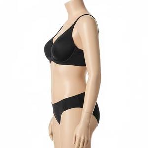 Maillot de bain deux pièces à col halter style bikini pour femmes, vêtements de plage tendance, fournisseur en gros OEM - Product Image 1