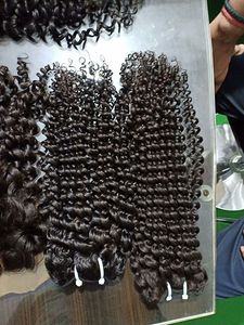 Extensions de cheveux humains vierges indiens 100%, faisceaux de cheveux du temple alignés sur les cuticules avec des vagues profondes lâches, style clip - Product Image 3