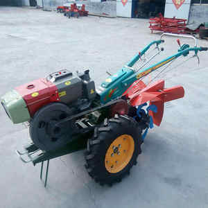 Arado de cultivador de tractor manual 2WD de 18 HP con bomba de caja de cambios de motor y accesorios compactos - Product Image 1