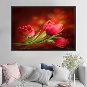 Toile imprimée : élégante œuvre d'art pour les amateurs de tulipes - Décoration murale botanique, 1P : encadré noir - Product Image 1