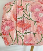 Produsen dan grosir tas Duffle katun motif blok India untuk wanita berlapis tas perjalanan malam bunga hadiah sempurna