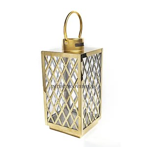 Aspecto atractivo de alta calidad chapado en oro de la mejor calidad hecho de metal boda y hogar Hotel linternas decorativas en precio competitivo - Product Image 1