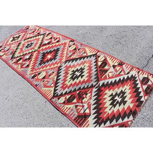 Tapis de 3,2 x 8,7 pieds, tapis turc vintage, tapis persan rouge Kilim - Product Image 4