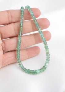 Cuentas Facetadas de Apatita, 1 Hilo, 4 a 6 mm, Cuentas de Piedras Preciosas Naturales Hechas a Mano para la Elaboración de Joyería Fina, Cuentas para Collares de Piedras Preciosas - Product Image 4