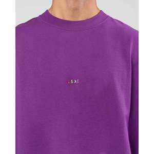 T-shirt ample brodé pour homme avec motif Pride – Respirant, infroissable, manches longues, couleur violet - Product Image 5