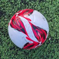 Ballon de football professionnel taille 5 en cuir PU, cousu à la machine, thermocollé, haute qualité, durable, léger, écologique, OEM