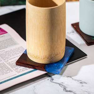 Ensemble de sous-verres en bois et résine de haute qualité avec artisanat de qualité supérieure, idéal pour la décoration de table de luxe et les repas élégants - Product Image 5