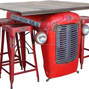 印度工业家具/商用家具供应商红色乡村餐桌汽车家具，带四把铁椅